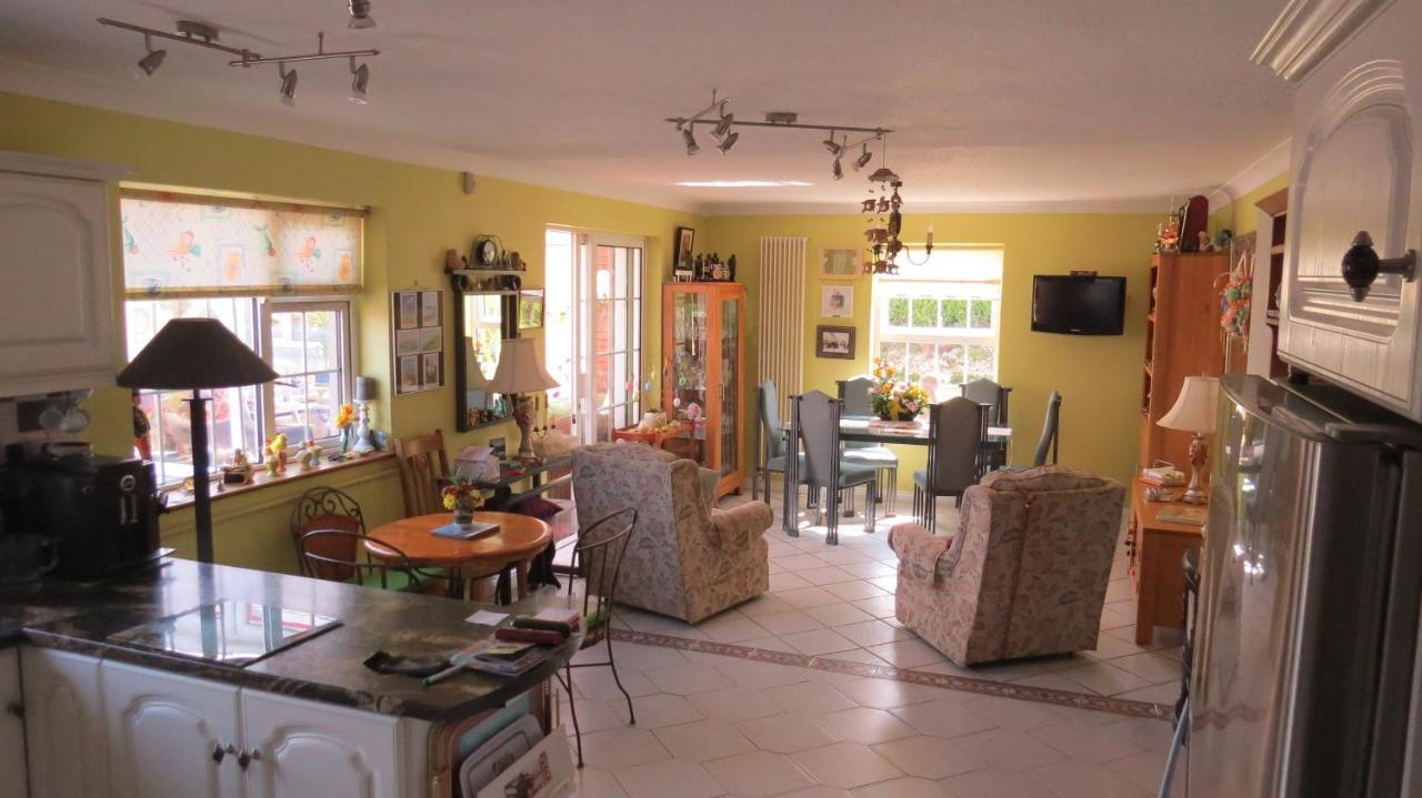 Bed and Breakfast Tyreda Эннис Экстерьер фото